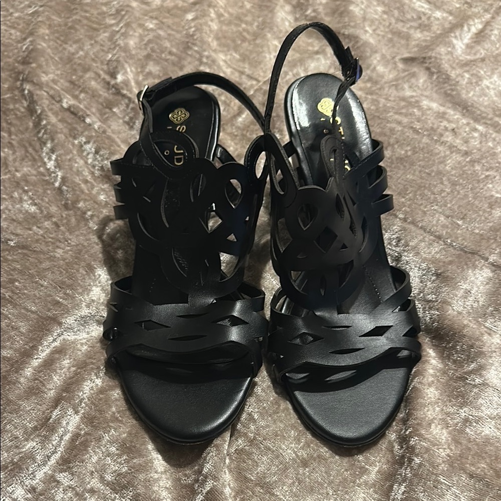 Black lace detail slingback wedges